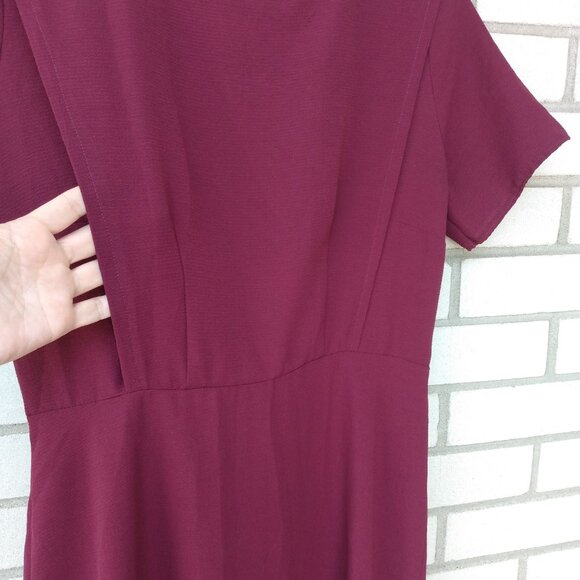 Amish Mennonite Cape Dress 37" B 29.75" W Handmade Modest Burgundy Lightweight - Picture 4 of 8